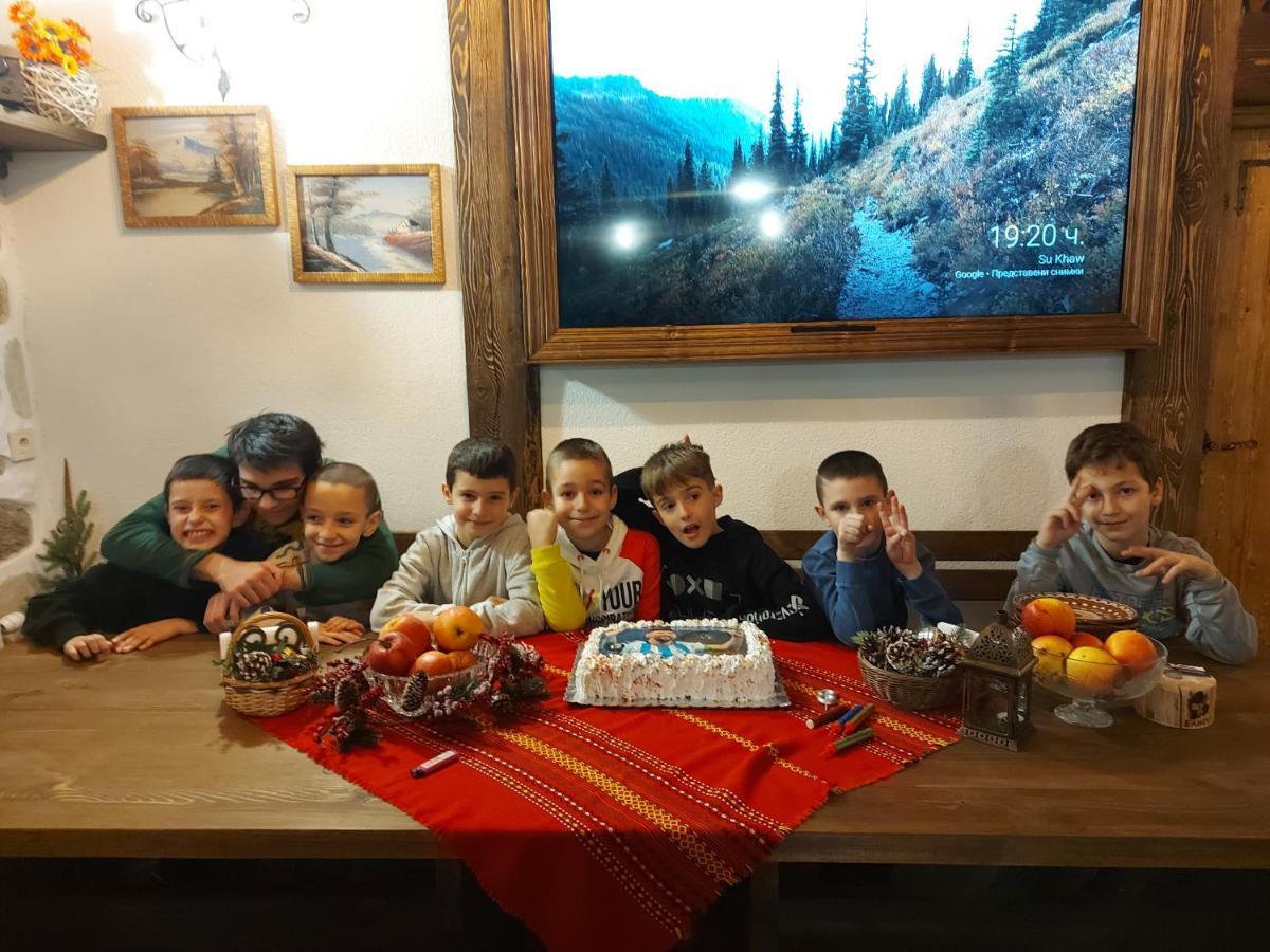 Къща За Гости Плевнята 班斯科 外观 照片